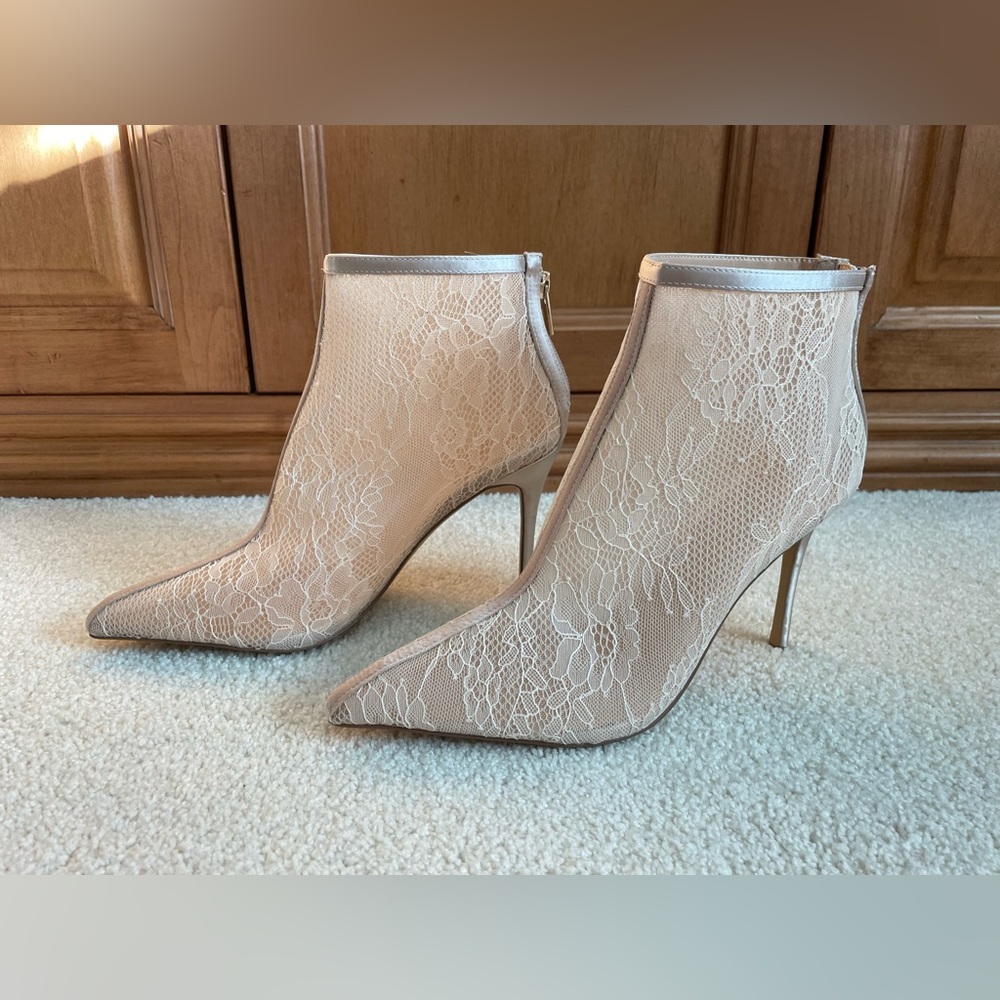 Jewel Badgley Mischka wedding heels